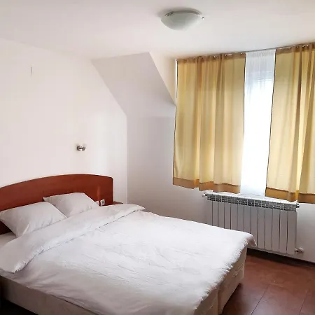 Hotel Zenit
