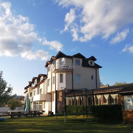 Hotell Zenit Satovcha