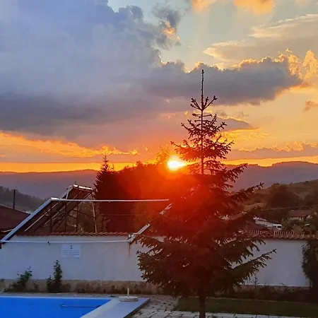 Hotel Zenit Satovcha