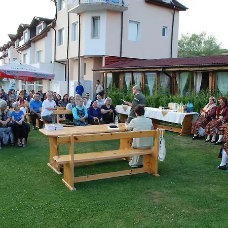 Zenit Hotel Satovcha